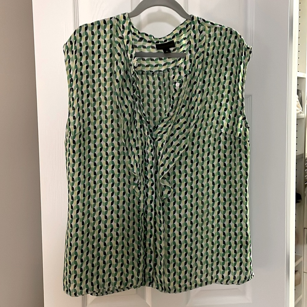 Button down sleeveless blouse
